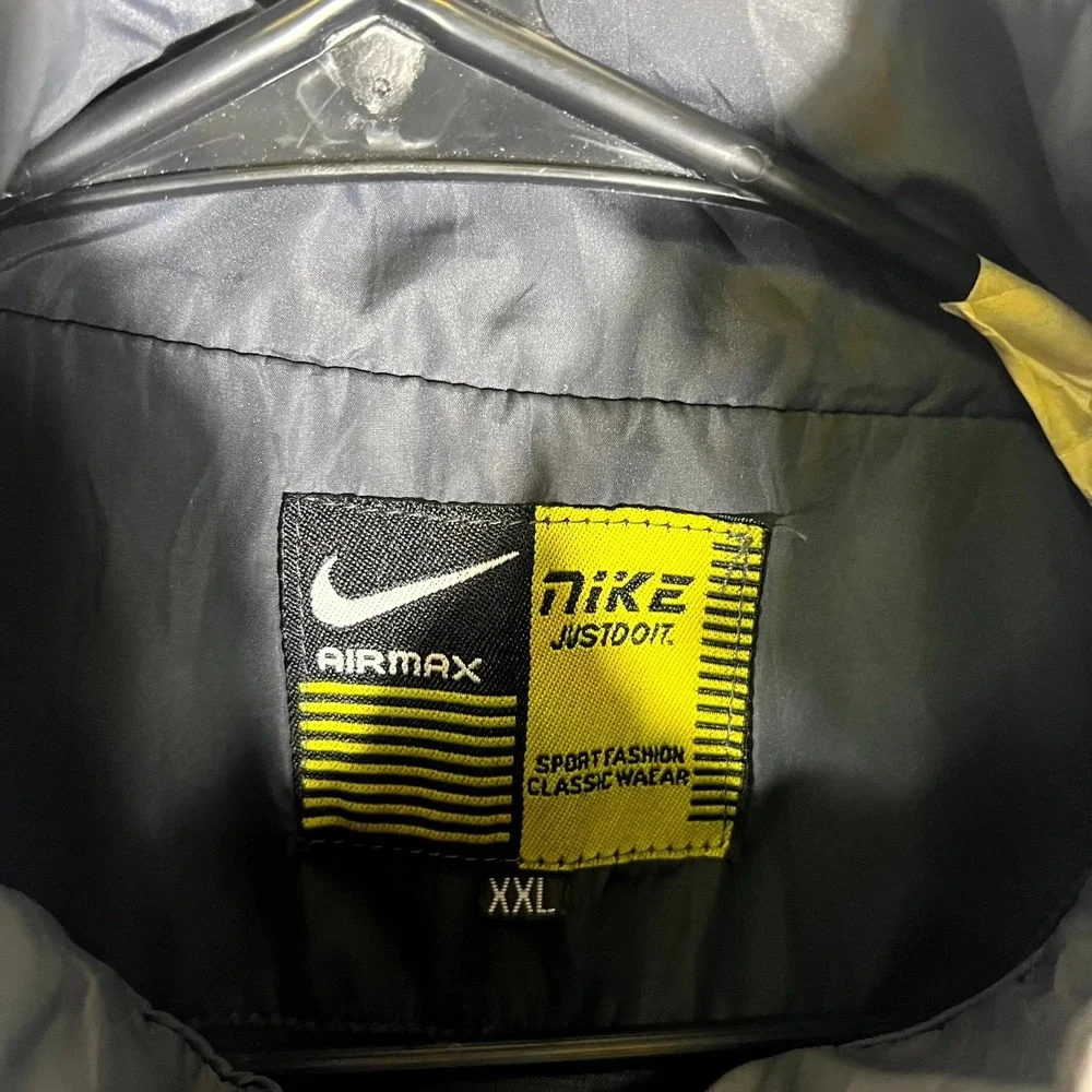 Nike Air Max Just Do It Windbreaker Jacket Mens 2XL Black Gray Waterproof Zip Up